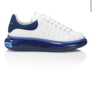 Mens blue and white sneaker